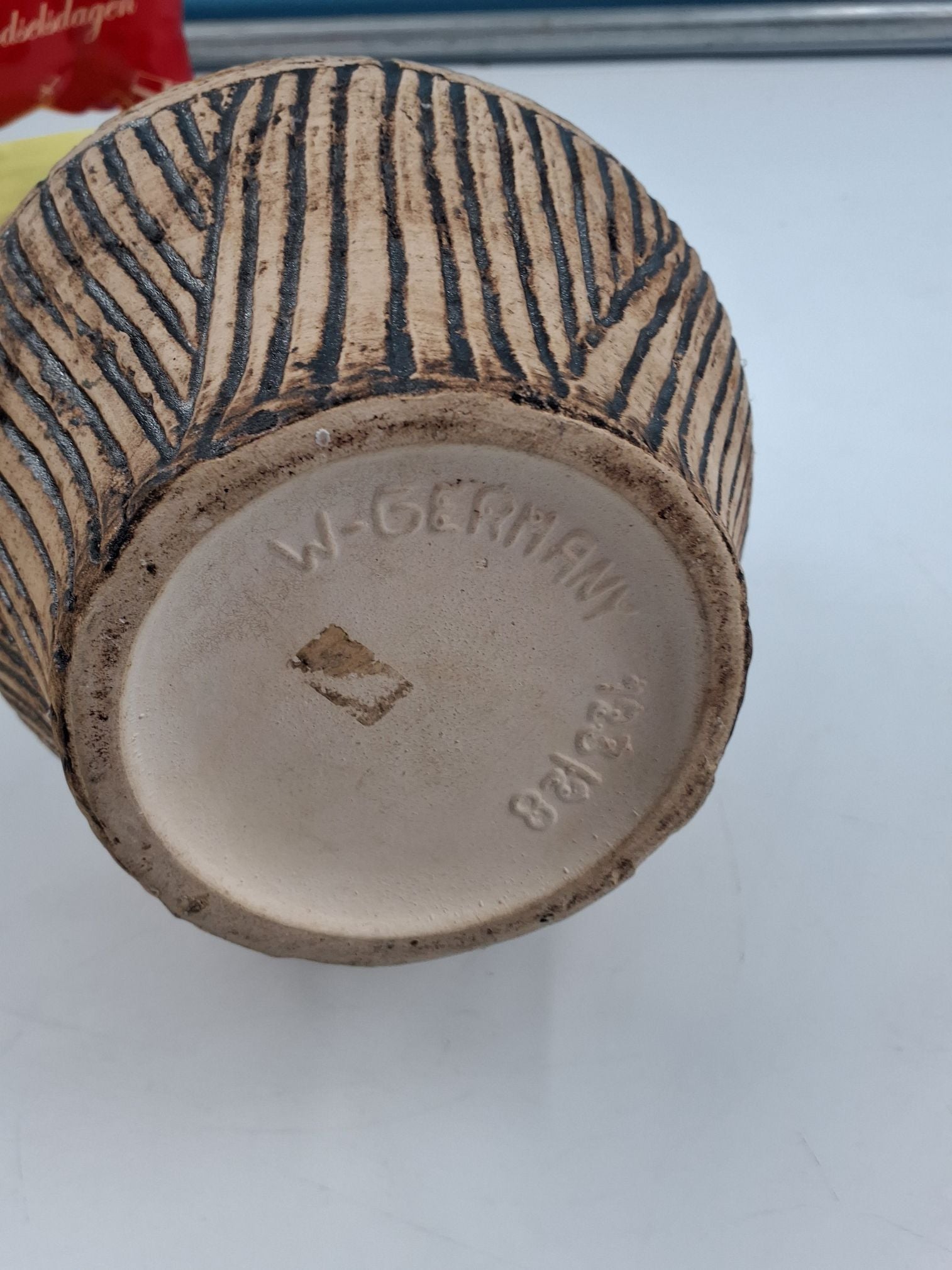 Korkfarvet vase